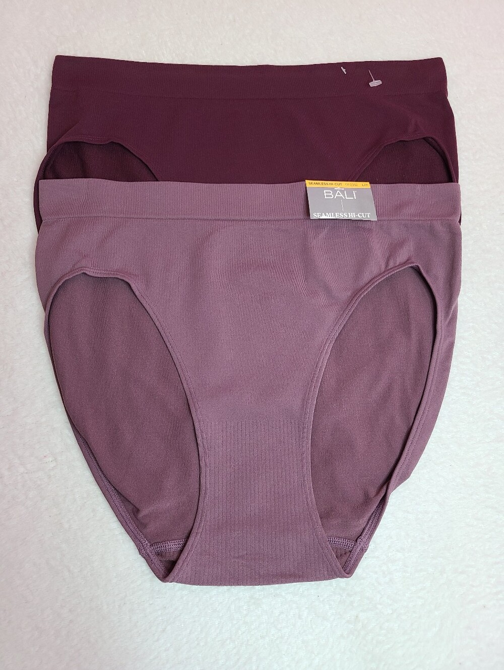 2pk BALI Seamless Nylon Hi-cut Bikini Panties Size Lg Purple